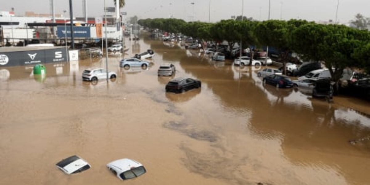 Inondations En Espagne Le Bilan Grimpe à 95 Morts